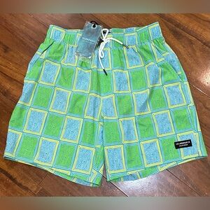 Men’s Island Haze swim trunks, has netting inside, new with tags, size medium.